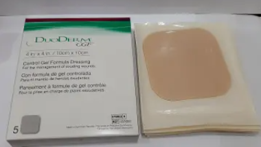 Miếng dán chống loét DuoDerm CGF 10 x 10cm